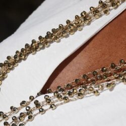 Collar de cuentas de cristal facetado