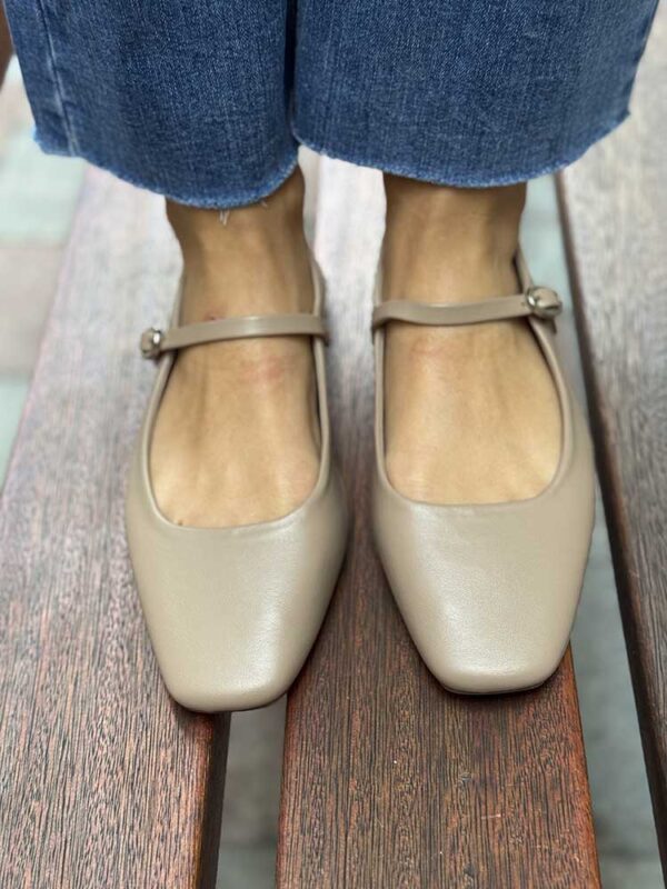 Merceditas Corina en color taupe - Imagen 2