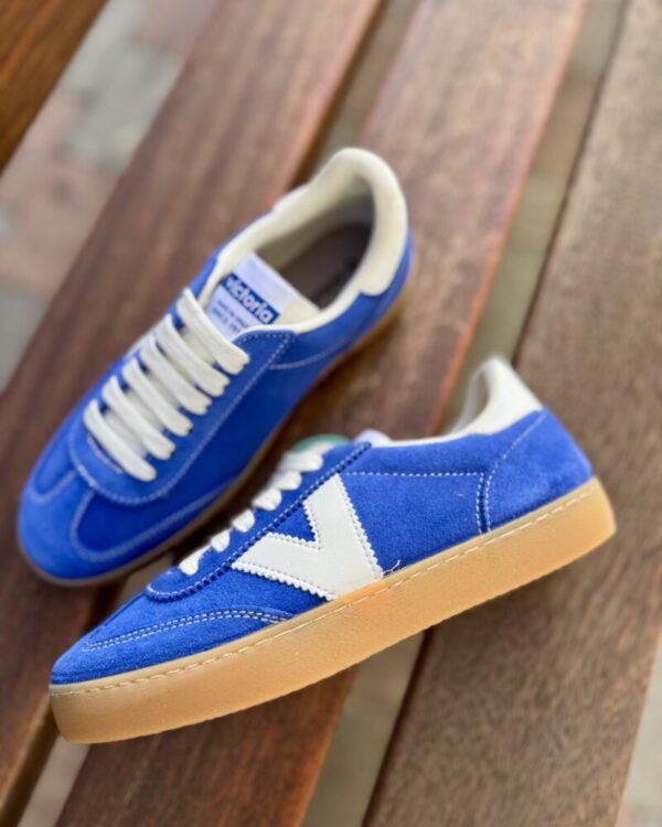 Tenis Victoria Berlin piel azul