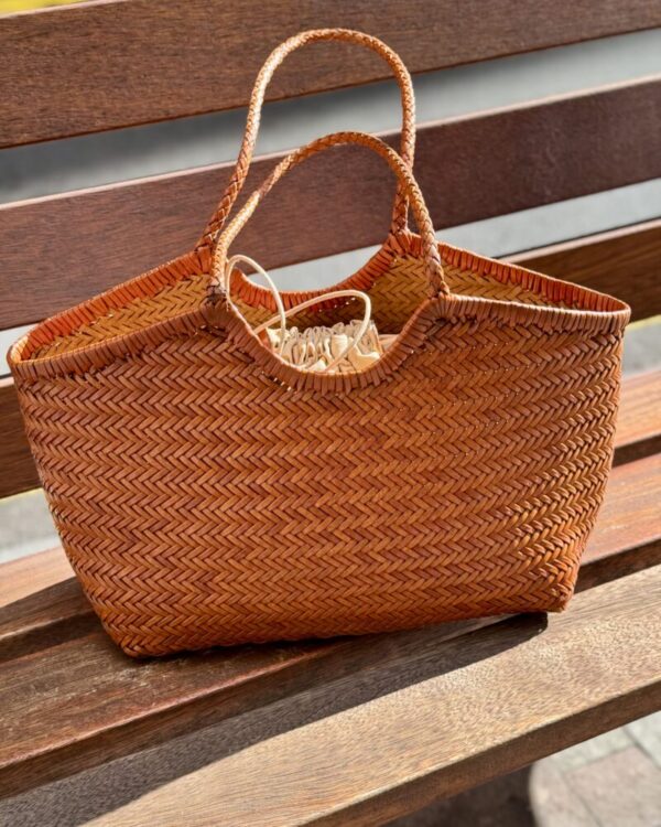 Bolso piel trenzada camel - Imagen 2